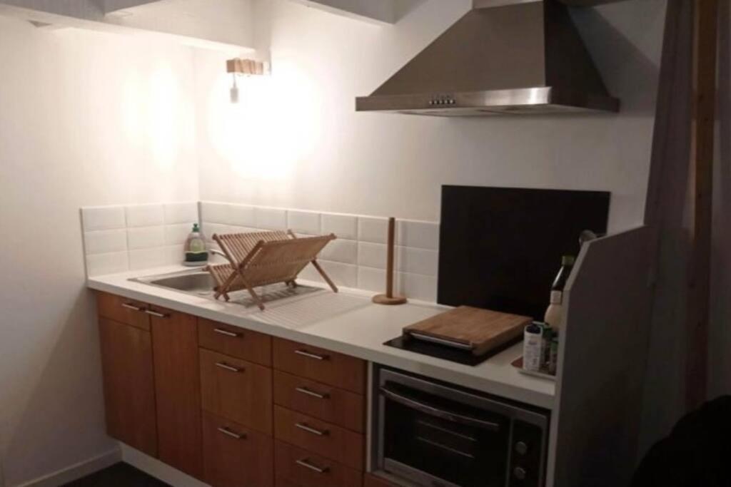 Joli Duplex En Centre Ville De 40M2 Climatise Istres Εξωτερικό φωτογραφία